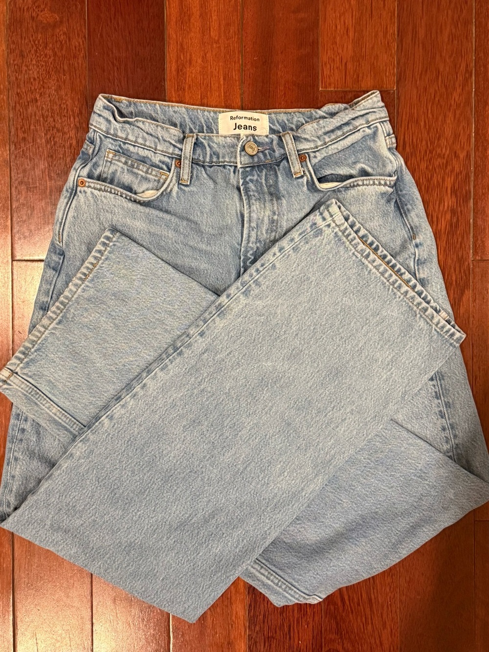 Reformation Cary High Rise Slouchy Straight Leg Jeans - Size 26!